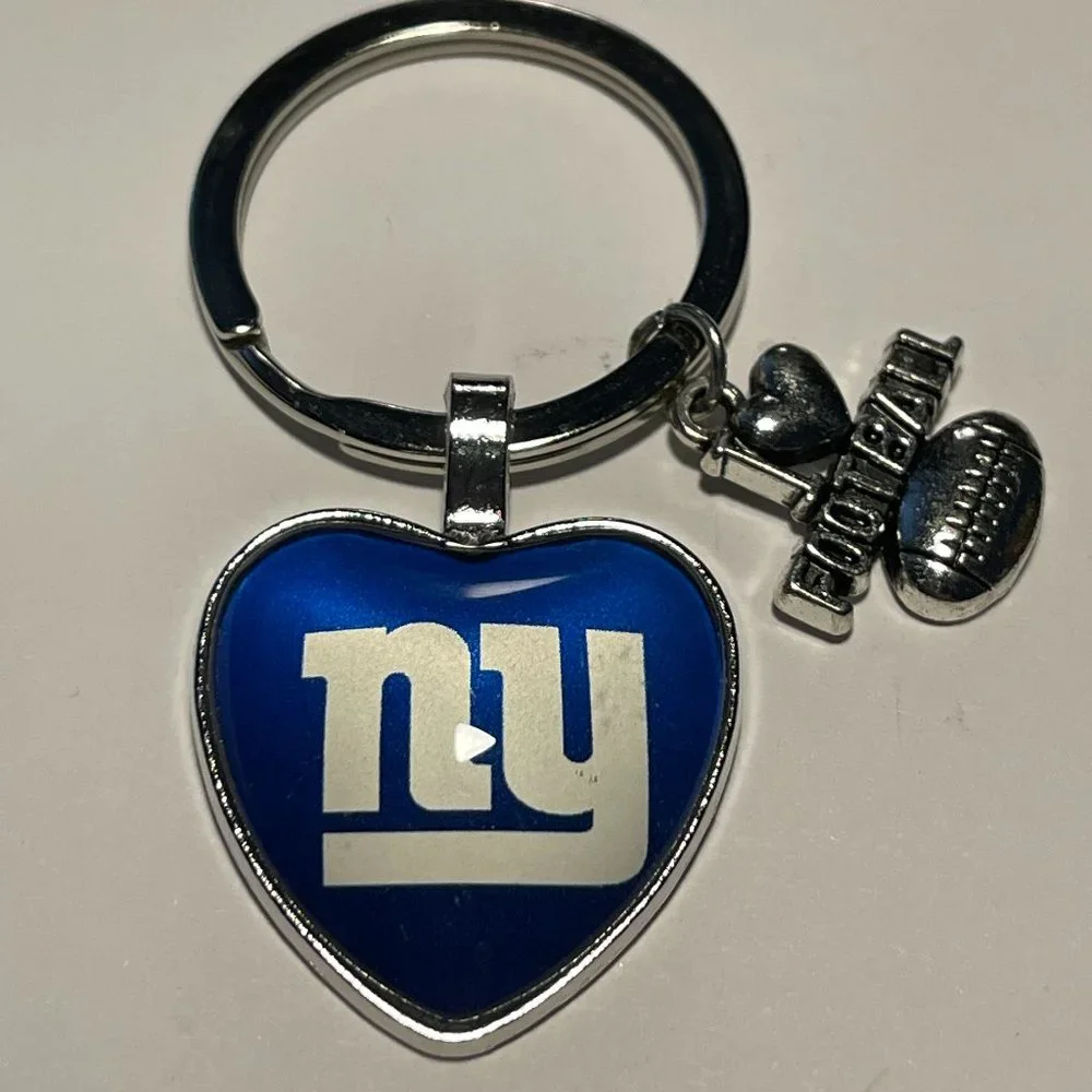 NEW YORK GIANTS NFL I Love Football Heart Key Ring !!!NEW!!!